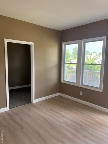 257 Pilgrim Street, Highland Park, MI 48203