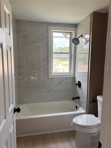 257 Pilgrim Street, Highland Park, MI 48203