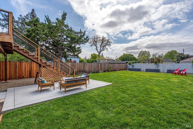431 Seymour St, Napa, CA 94559