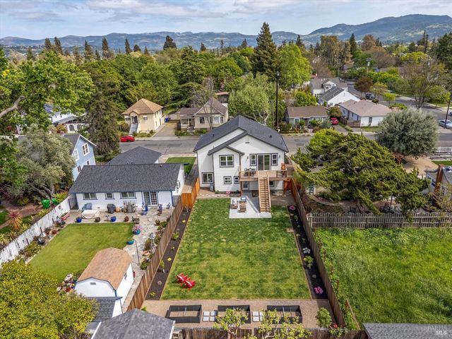 431 Seymour St, Napa, CA 94559