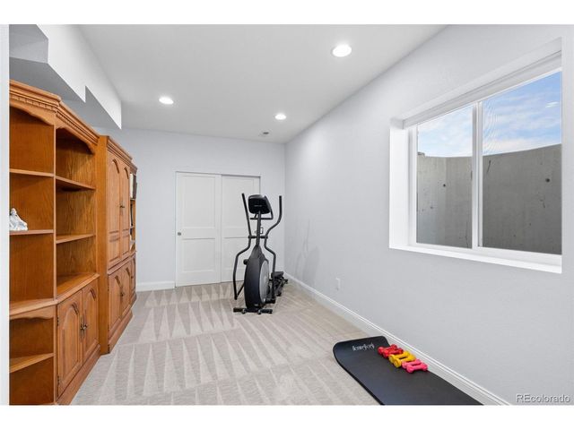 8250 Estes Park Ave, Littleton, CO 80125