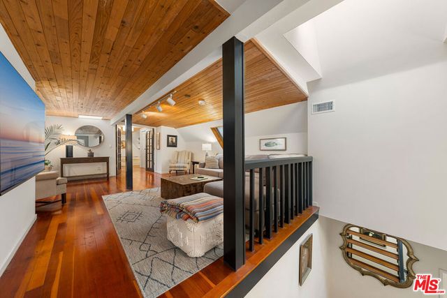 6427 Orange Street, Los Angeles, CA 90048