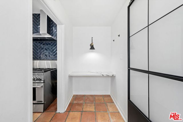 6427 Orange Street, Los Angeles, CA 90048