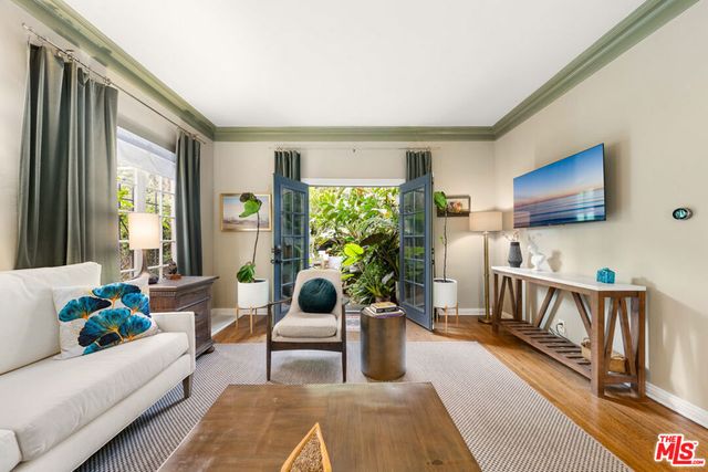 6427 Orange Street, Los Angeles, CA 90048