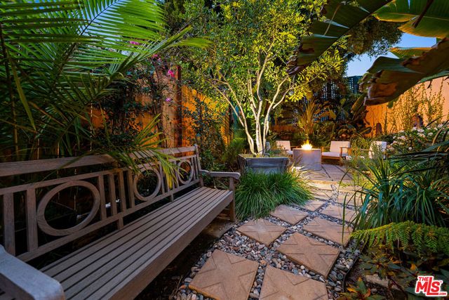 6427 Orange Street, Los Angeles, CA 90048