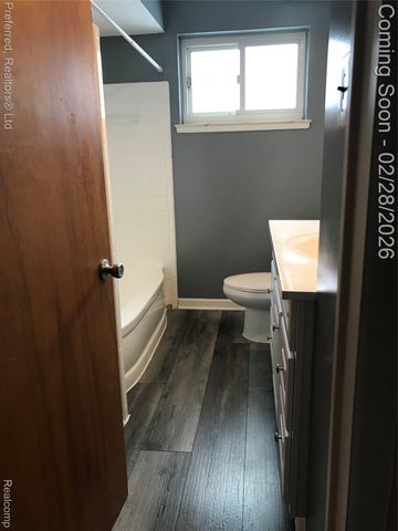 30931 Dorais Street, Livonia, MI 48154