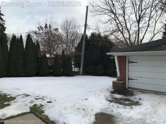 30931 Dorais Street, Livonia, MI 48154