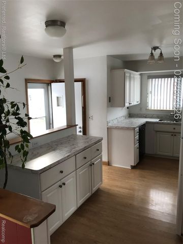 30931 Dorais Street, Livonia, MI 48154