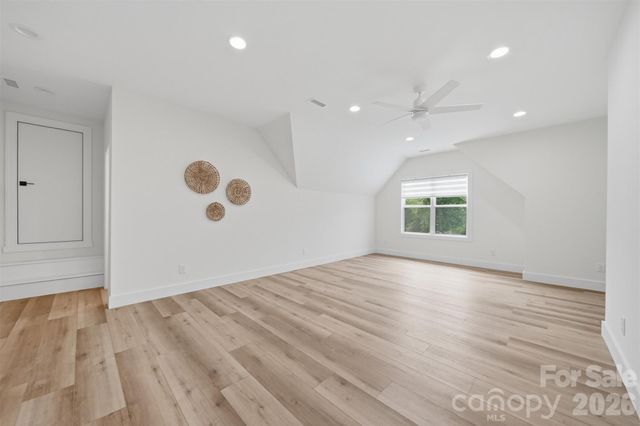 3802 Lyle Creek Avenue NE, Conover, NC 28613