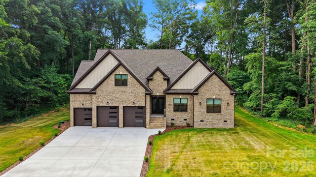 3802 Lyle Creek Avenue NE, Conover, NC 28613