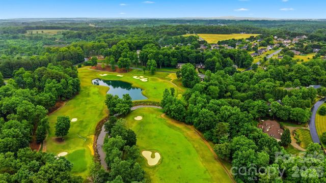 3802 Lyle Creek Avenue NE, Conover, NC 28613