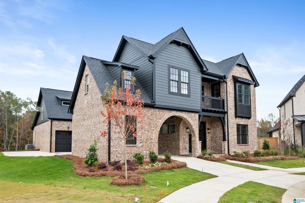 1856 SWANN LANE, Hoover, AL 35244