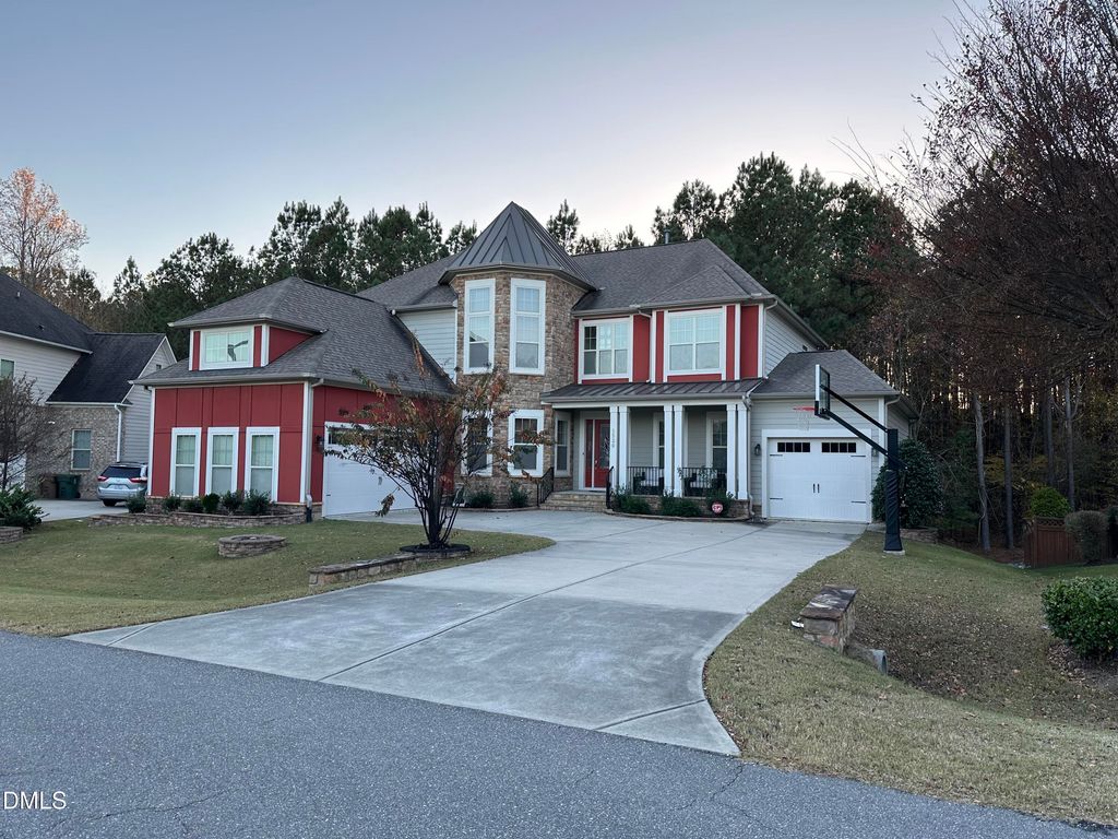 1520 Furlong Loop, Cary, NC 27519