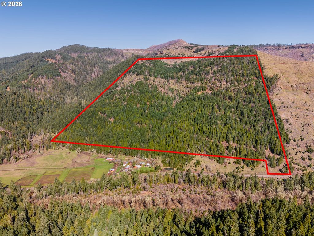 14536 LITTLE RIVER Rd, Glide, OR 97443