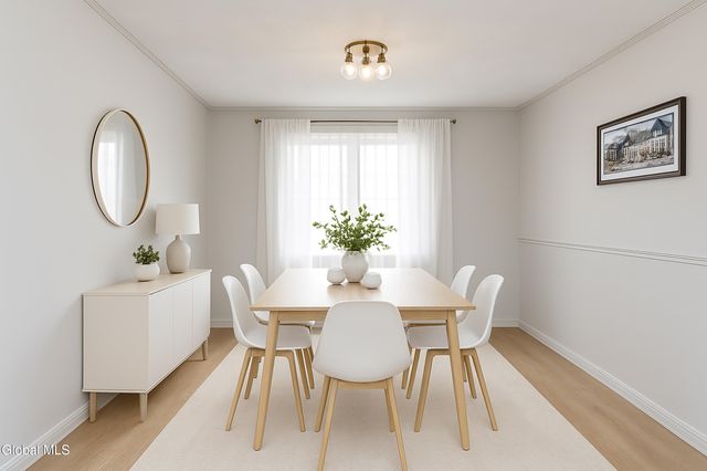 28 Thimbleberry Road, Malta, NY 12020