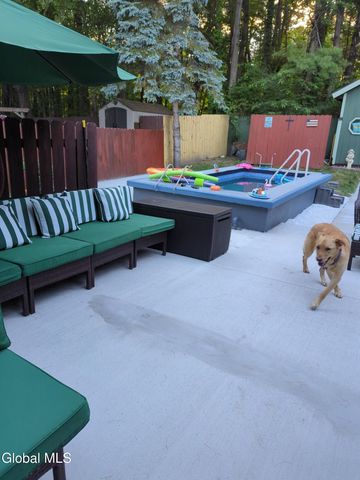 28 Thimbleberry Road, Malta, NY 12020