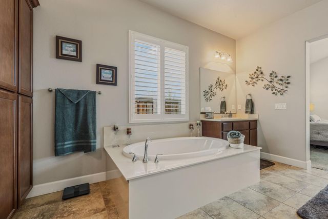 4333 Secretariat Way, Roseville, CA 95747