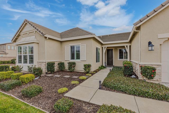 4333 Secretariat Way, Roseville, CA 95747