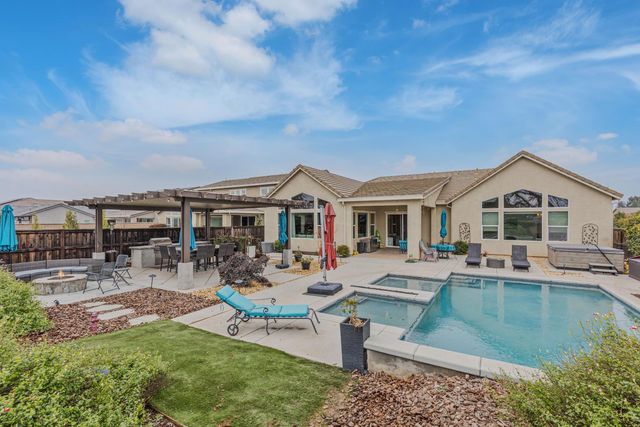 4333 Secretariat Way, Roseville, CA 95747