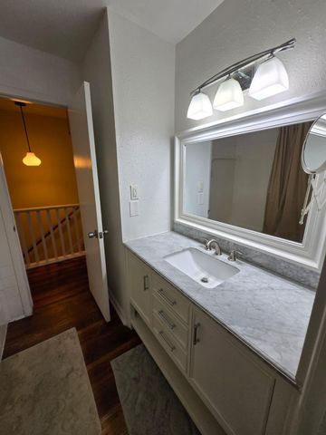 7908 Grove Ridge Drive, Houston, TX 77061