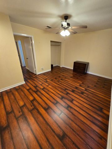 7908 Grove Ridge Drive, Houston, TX 77061