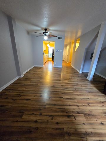7908 Grove Ridge Drive, Houston, TX 77061