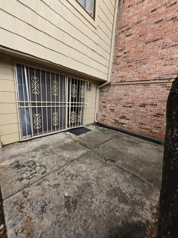 7908 Grove Ridge Drive, Houston, TX 77061