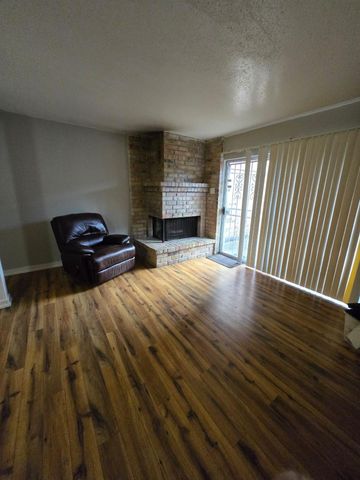 7908 Grove Ridge Drive, Houston, TX 77061