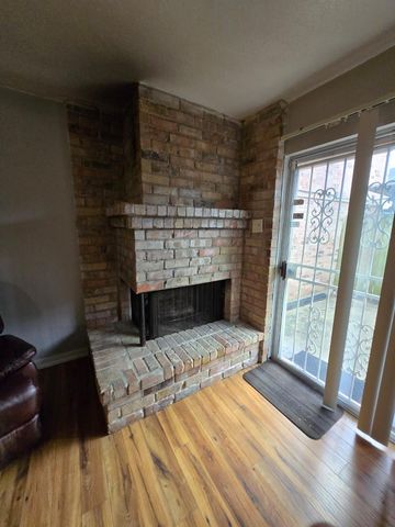 7908 Grove Ridge Drive, Houston, TX 77061