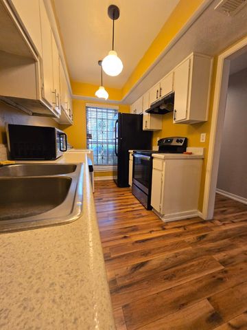 7908 Grove Ridge Drive, Houston, TX 77061