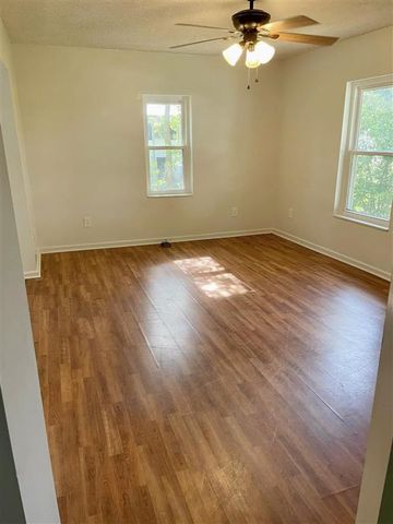 321 W Parish Road, Sulphur, LA 70663