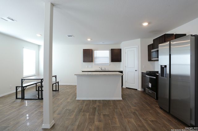 13516 Waxman Spark, San Antonio, TX 78252