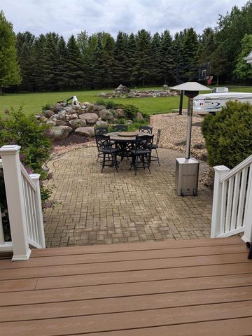 7527 Fallen Oak Drive, Verona, WI 53593