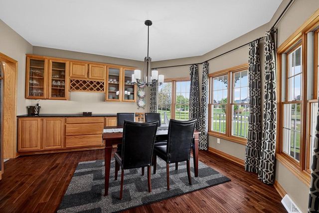 7527 Fallen Oak Drive, Verona, WI 53593