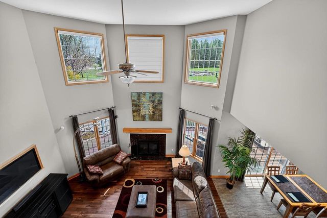 7527 Fallen Oak Drive, Verona, WI 53593