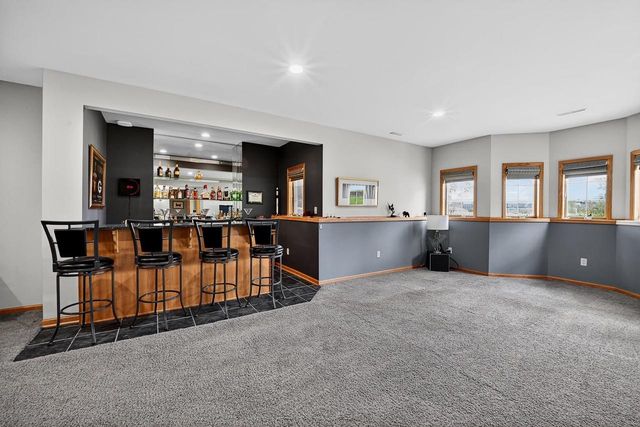 7527 Fallen Oak Drive, Verona, WI 53593