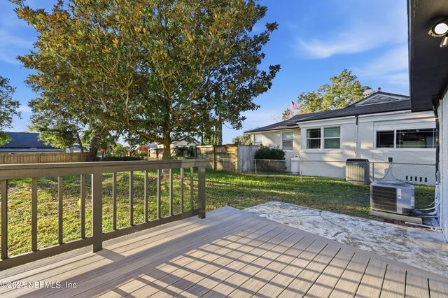 1440 HARBOR OAKS Road, Jacksonville, FL 32207