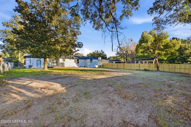 1440 HARBOR OAKS Road, Jacksonville, FL 32207