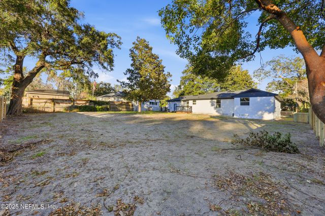 1440 HARBOR OAKS Road, Jacksonville, FL 32207