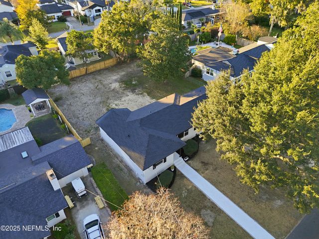 1440 HARBOR OAKS Road, Jacksonville, FL 32207