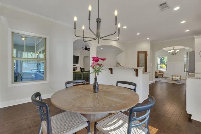110 Sparrows Cove, Fayetteville, GA 30215