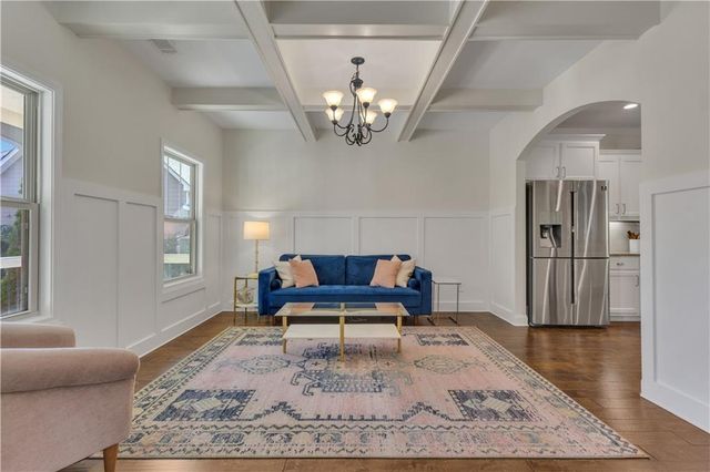 110 Sparrows Cove, Fayetteville, GA 30215
