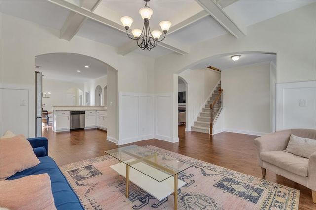 110 Sparrows Cove, Fayetteville, GA 30215