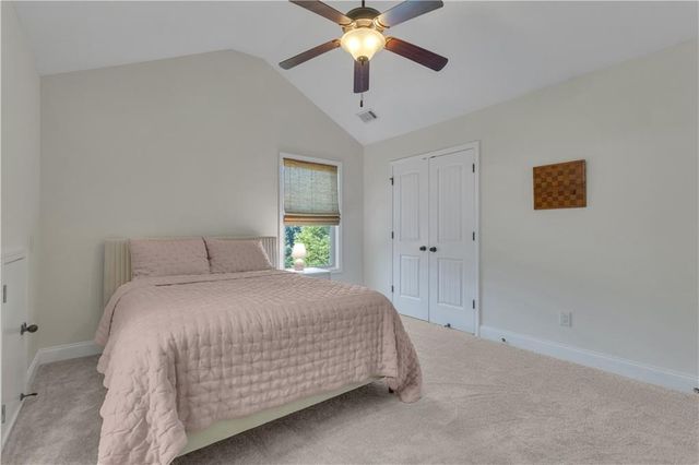 110 Sparrows Cove, Fayetteville, GA 30215