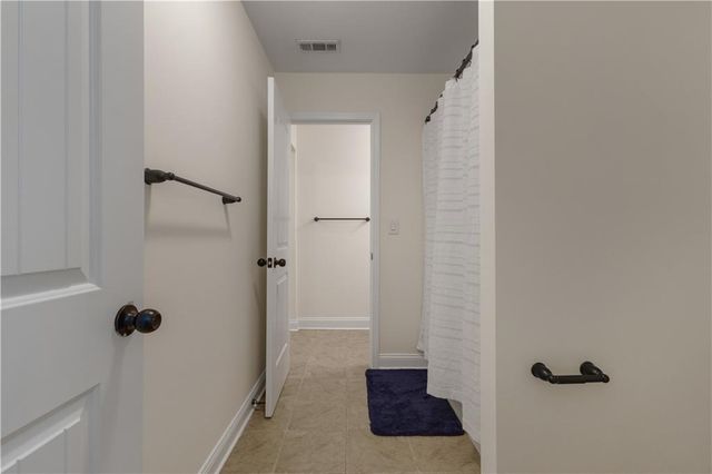 110 Sparrows Cove, Fayetteville, GA 30215
