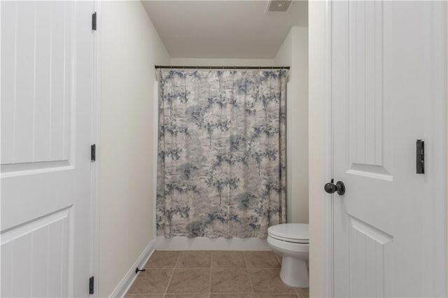 110 Sparrows Cove, Fayetteville, GA 30215