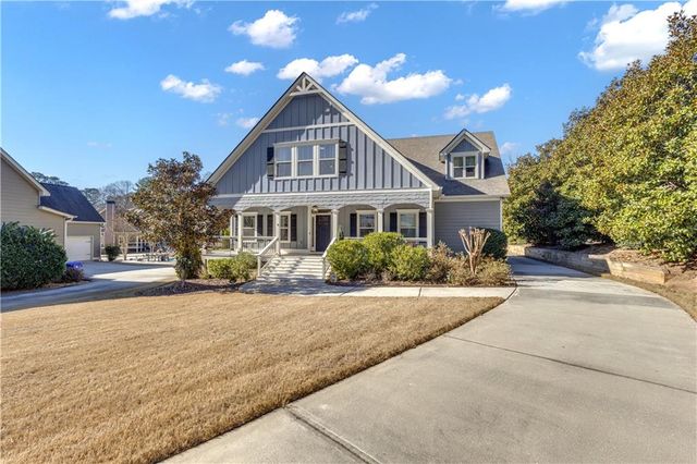 110 Sparrows Cove, Fayetteville, GA 30215
