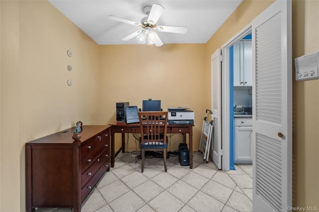 100 E Hartsdale Avenue 6LW, Hartsdale, NY 10530