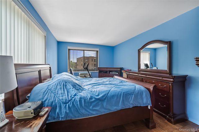100 E Hartsdale Avenue 6LW, Hartsdale, NY 10530