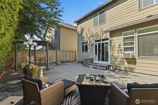 6424 43rd Street E, Fife, WA 98424